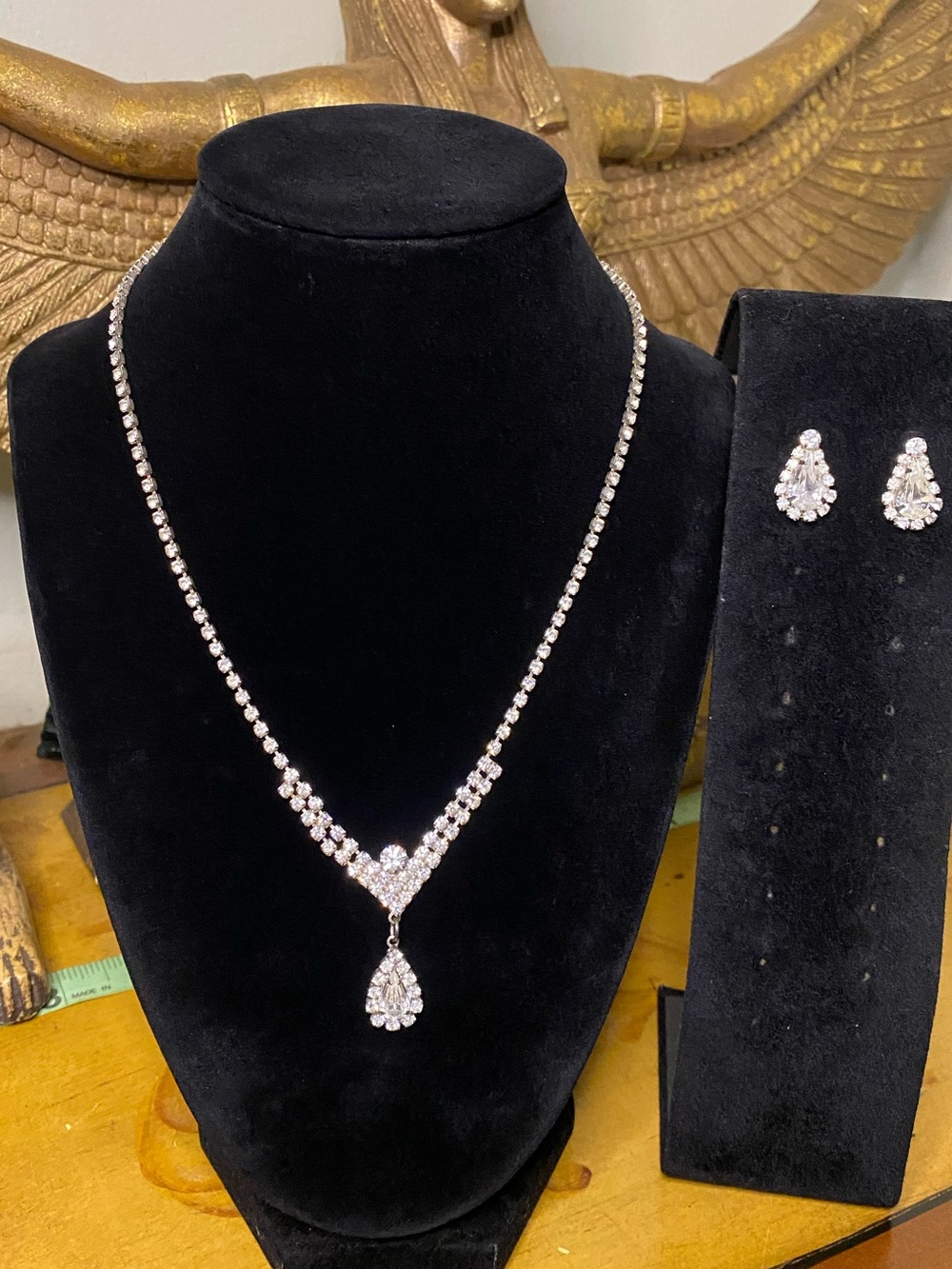 Vintage Rhinestones Teardrop Necklace and Earrings Set - Silver Tone